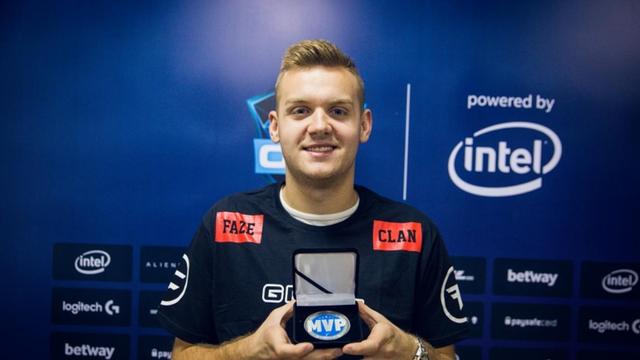 【战报】2021KPL春季赛常规赛第二轮W3D3，武汉eStarPro 0-3 成都AG超玩会